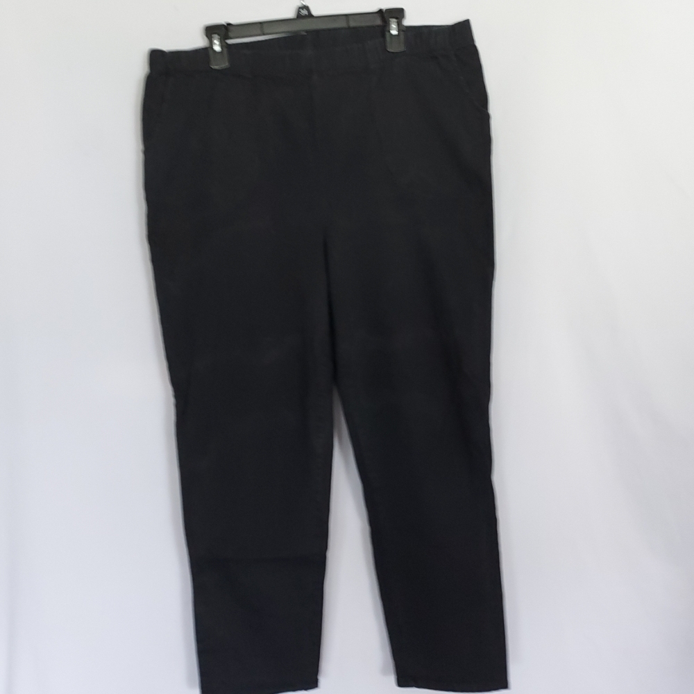 Womans Black Jeans